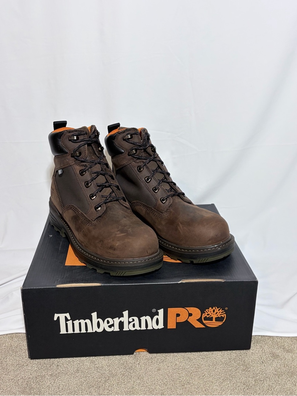 Timberland PRO Men's Brown Work Boots - Durable Safety Footwear size 8